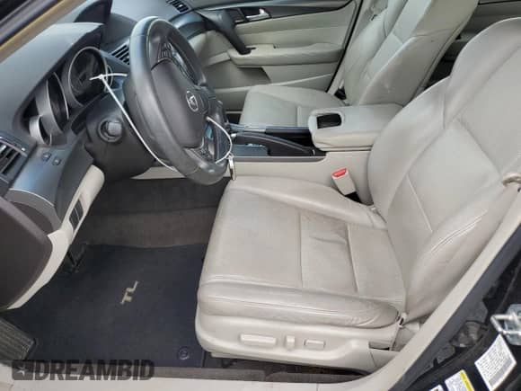 2012 Acura TL Technology с VIN 19UUA8F58CA030461, выставлен на аукционе Copart как лот 87450495 с пробегом 71 039 миль миль и Списание • Salvage title. История ставок и продаж доступна на DreamBid. Изображение 7.