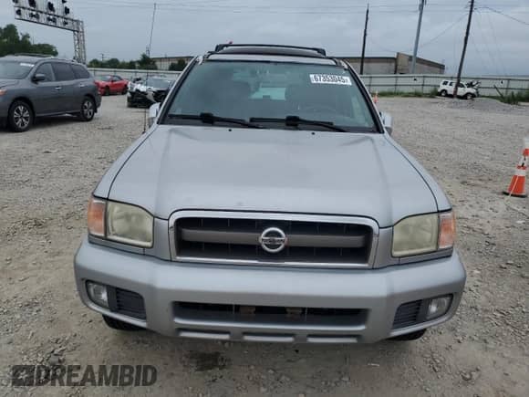 2002 Nissan Pathfinder SE with VIN JN8DR09Y62W729530, listed as a Copart auction lot 67353045 with 198,185 mi miles and Clean title. Bid and sale history available at DreamBid. Image 5.