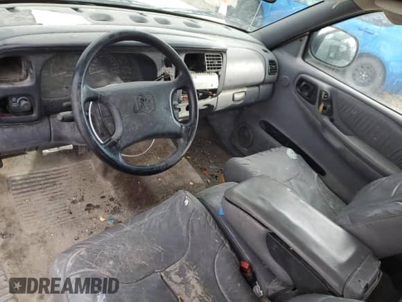 1997 Dodge Dakota с VIN 1B7GL23Y6VS241737, выставлен на аукционе Copart как лот 80543504 с пробегом 196 239 миль миль и Списание • Salvage title. История ставок и продаж доступна на DreamBid. Изображение 8.