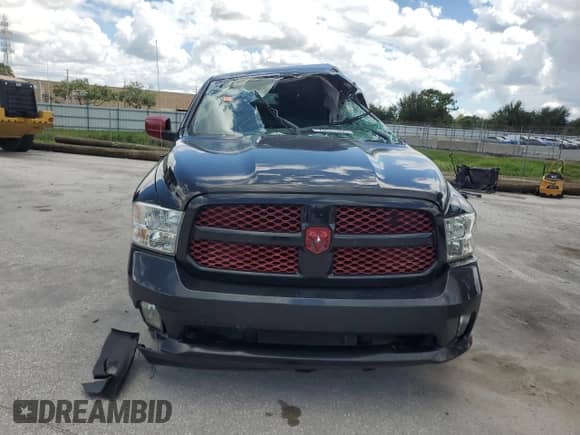 2015 Ram 1500 Express with VIN 3C6JR6AT2FG612184, listed as a Copart auction lot 70511855 with 118,995 mi miles and Salvage title. Bid and sale history available at DreamBid. Image 5.