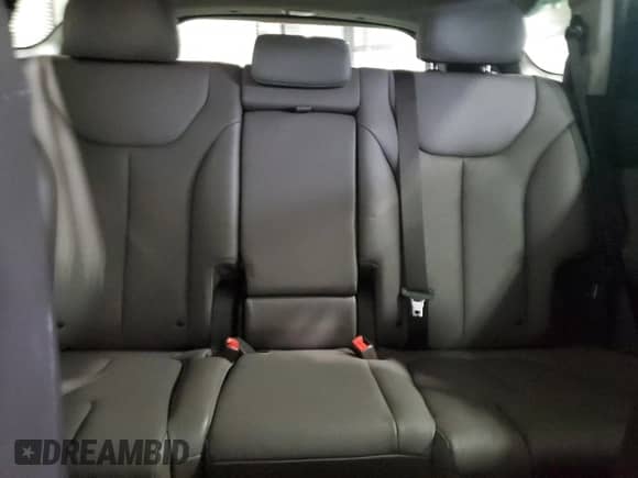 2019 Hyundai Santa Fe Ultimate с VIN 5NMS5CADXKH040716, выставлен на аукционе Copart как лот 59268295 с пробегом 40 935 миль миль и Списание • Salvage title. История ставок и продаж доступна на DreamBid. Изображение 10.