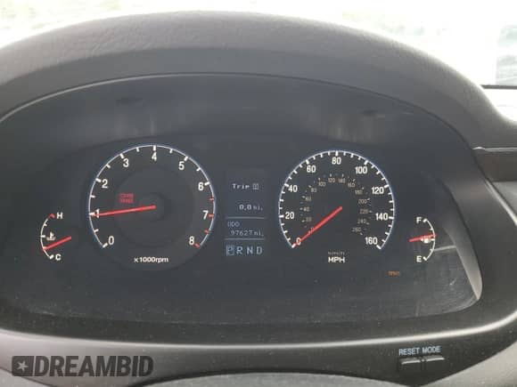 2011 Hyundai Azera Limited z VIN KMHFC4DFXBA525745, wystawiony jako Copart lot #63046015 z przebiegiem 97 627 mil mil oraz Szkoda całkowita • Salvage title. Historia ofert i sprzedaży dostępna na DreamBid. Obrazek 9.