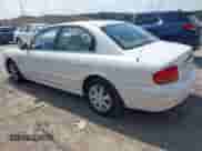 2002 Hyundai Sonata z VIN KMHWF25S22A588426, wystawiony jako IAAI lot #42965475 z przebiegiem 58 214 mil mil oraz . Historia ofert i sprzedaży dostępna na DreamBid. Obrazek 3.