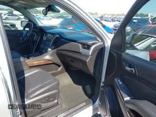 2017 Chevrolet Tahoe LT with VIN 1GNSCBKC0HR152944, listed as a IAAI auction lot 43129484 with 115,430 mi miles and . Bid and sale history available at DreamBid. Image 5.