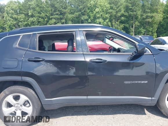 2019 Jeep Compass Latitude с VIN 3C4NJCBB8KT616313, выставлен на аукционе IAAI как лот 42664546 с пробегом 97 866 миль миль и . История ставок и продаж доступна на DreamBid. Изображение 13.