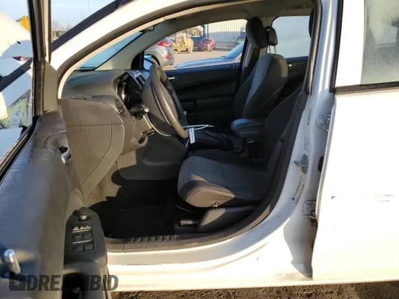 2010 Dodge Caliber с VIN 1B3CB1HA6AD598116, выставлен на аукционе Copart как лот 77968864 с пробегом 163 884 миль миль и Списание • Salvage title. История ставок и продаж доступна на DreamBid. Изображение 7.