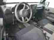 2008 Jeep Wrangler X z VIN 1J4FA24188L560794, wystawiony jako Copart lot #71786095 z przebiegiem 168 730 mil mil oraz Szkoda całkowita • Salvage title. Historia ofert i sprzedaży dostępna na DreamBid. Obrazek 8.