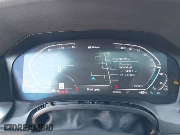 2021 BMW 3 Series 330e xDrive z VIN 3MW5P9J07M8B73432, wystawiony jako IAAI lot #43228949 z przebiegiem 37 102 mil mil oraz . Historia ofert i sprzedaży dostępna na DreamBid. Obrazek 7.