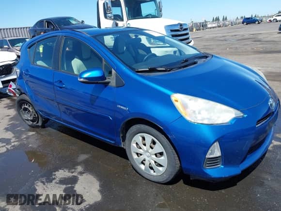 2012 Toyota Prius One z VIN JTDKDTB30C1521305, wystawiony jako IAAI lot #43018543 z przebiegiem 139 318 mil mil oraz . Historia ofert i sprzedaży dostępna na DreamBid. Obrazek 1.