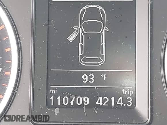 2013 Volkswagen Tiguan S z VIN WVGBV3AX6DW577296, wystawiony jako IAAI lot #42705129 z przebiegiem 110 709 mil mil oraz . Historia ofert i sprzedaży dostępna na DreamBid. Obrazek 15.