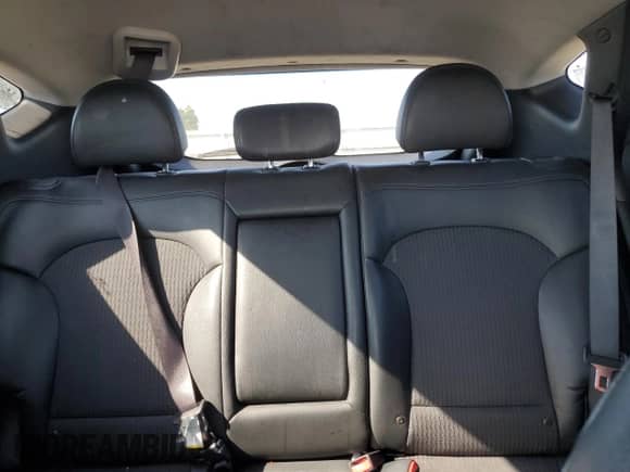 2011 Hyundai Tucson GLS with VIN KM8JU3AC5BU155654, listed as a Copart auction lot 80946145 with 144,579 mi miles and Clean title. Bid and sale history available at DreamBid. Image 10.