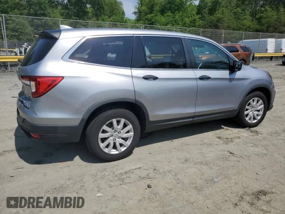 2019 Honda Pilot LX с VIN 5FNYF6H13KB073143, выставлен на аукционе Copart как лот 56280495 с пробегом 172 265 миль миль и Списание • Salvage title. История ставок и продаж доступна на DreamBid. Изображение 3.