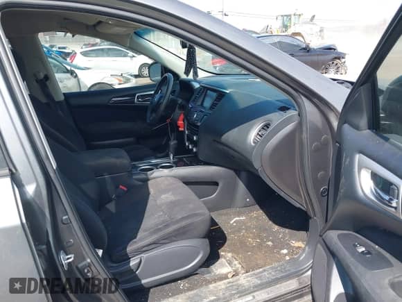 2015 Nissan Pathfinder S с VIN 5N1AR2MN7FC633528, выставлен на аукционе IAAI как лот 41905726 с пробегом 159 525 миль миль и . История ставок и продаж доступна на DreamBid. Изображение 5.