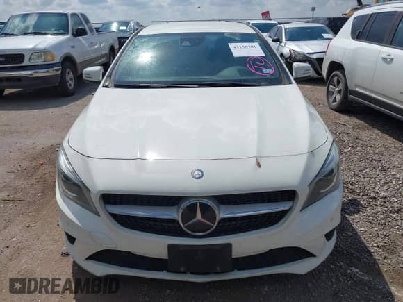 2015 Mercedes-Benz CLA 250 с VIN WDDSJ4EB7FN163740, выставлен на аукционе IAAI как лот 43130381 с пробегом 113 017 миль миль и . История ставок и продаж доступна на DreamBid. Изображение 13.