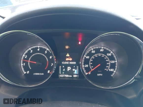 2023 Mitsubishi Outlander ES z VIN JA4ARUAU9PU013541, wystawiony jako IAAI lot #42392348 z przebiegiem 27 760 mil mil oraz . Historia ofert i sprzedaży dostępna na DreamBid. Obrazek 7.