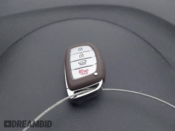 2016 Hyundai Elantra SE с VIN 5NPDH4AE5GH786175, выставлен на аукционе IAAI как лот 43440875 с пробегом 97 241 миль миль и . История ставок и продаж доступна на DreamBid. Изображение 11.