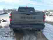 2022 Ram 1500 Rebel z VIN 1C6SRFLT9NN204868, wystawiony jako IAAI lot #41351273 z przebiegiem 67 120 mil mil oraz . Historia ofert i sprzedaży dostępna na DreamBid. Obrazek 16.