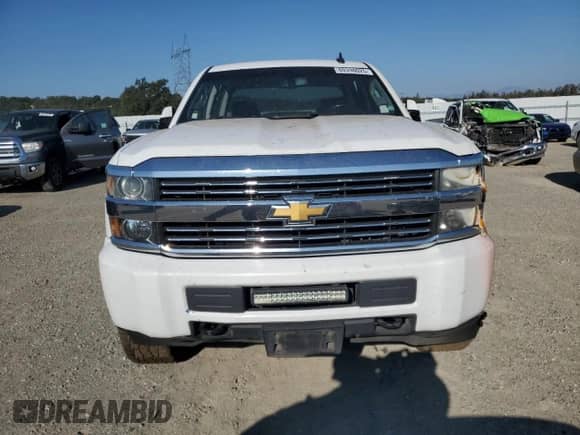 2015 Chevrolet Silverado 2500HD LT z VIN 1GC1KVE84FF637635, wystawiony jako Copart lot #80398025 z przebiegiem Nie podano mil oraz Szkoda całkowita • Salvage title. Historia ofert i sprzedaży dostępna na DreamBid. Obrazek 5.