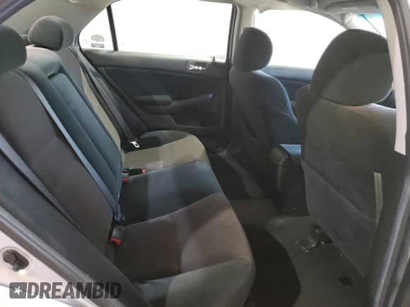 2004 Honda Accord LX z VIN 1HGCM56384A125846, wystawiony jako Copart lot #56747185 z przebiegiem 254 541 mil mil oraz Czysty tytuł • Clean title. Historia ofert i sprzedaży dostępna na DreamBid. Obrazek 10.