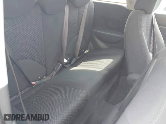 2011 Hyundai Accent GS с VIN KMHCM3AC6BU188333, выставлен на аукционе IAAI как лот 42502386 с пробегом 178 232 миль миль и . История ставок и продаж доступна на DreamBid. Изображение 8.