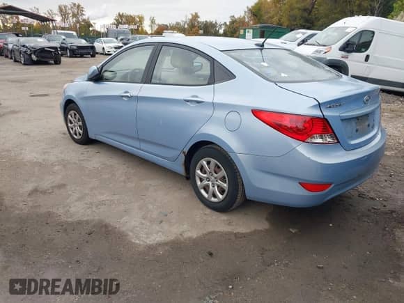 2014 Hyundai Accent GLS with VIN KMHCT4AE7EU642233, listed as a IAAI auction lot 43573621 with 208,846 mi miles and . Bid and sale history available at DreamBid. Image 3.
