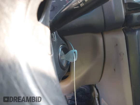 1999 Subaru Forester L with VIN JF1SF6352XH707734, listed as a IAAI auction lot 42783352 with 125,177 mi miles and . Bid and sale history available at DreamBid. Image 11.