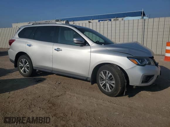 2017 Nissan Pathfinder S with VIN 5N1DR2MM2HC652981, listed as a Copart auction lot 80882975 with 108,502 mi miles and Salvage title. Bid and sale history available at DreamBid. Image 4.