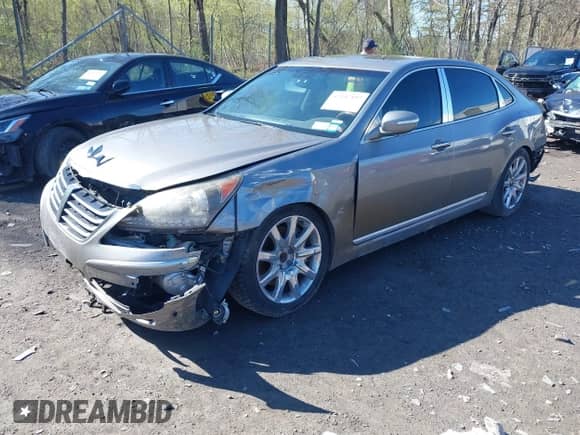 2013 Hyundai Equus Signature с VIN KMHGH4JH6DU062970, выставлен на аукционе IAAI как лот 42147197 с пробегом 131 799 миль миль и . История ставок и продаж доступна на DreamBid. Изображение 2.