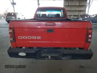 1995 Dodge Dakota z VIN 1B7GL23X0SW929034, wystawiony jako Copart lot #88671085 z przebiegiem 166 944 mil mil oraz Szkoda całkowita • Salvage title. Historia ofert i sprzedaży dostępna na DreamBid. Obrazek 6.