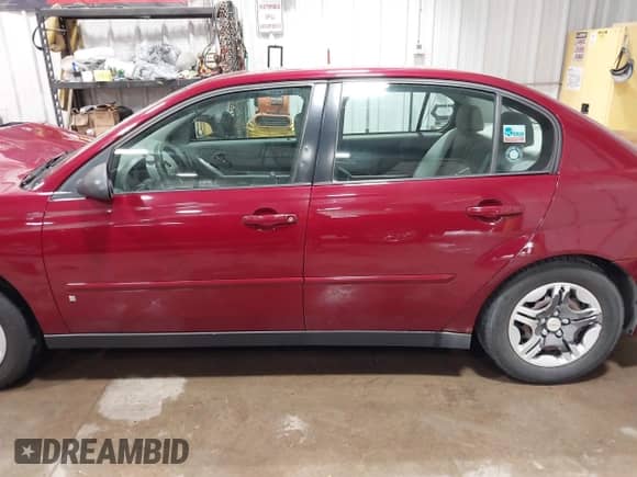 2007 Chevrolet Malibu 1FL с VIN 1G1ZS57F57F167396, выставлен на аукционе IAAI как лот 43050712 с пробегом Не указан миль и . История ставок и продаж доступна на DreamBid. Изображение 13.