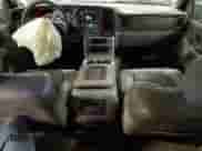 2005 Chevrolet Suburban LT с VIN 3GNGK26G15G257316, выставлен на аукционе Copart как лот 67313035 с пробегом 171 849 миль миль и Списание • Salvage title. История ставок и продаж доступна на DreamBid. Изображение 8.