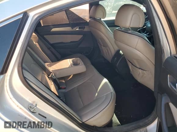 2015 Hyundai Sonata Limited z VIN 5NPE34AB7FH173725, wystawiony jako Copart lot #86809235 z przebiegiem 183 786 mil mil oraz Czysty tytuł • Clean title. Historia ofert i sprzedaży dostępna na DreamBid. Obrazek 12.