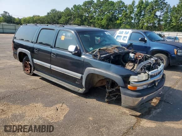 2002 Chevrolet Suburban LT с VIN 3GNEC16Z02G233259, выставлен на аукционе Copart как лот 81323525 с пробегом Не указан миль и Чистый • Clean title. История ставок и продаж доступна на DreamBid. Изображение 4.