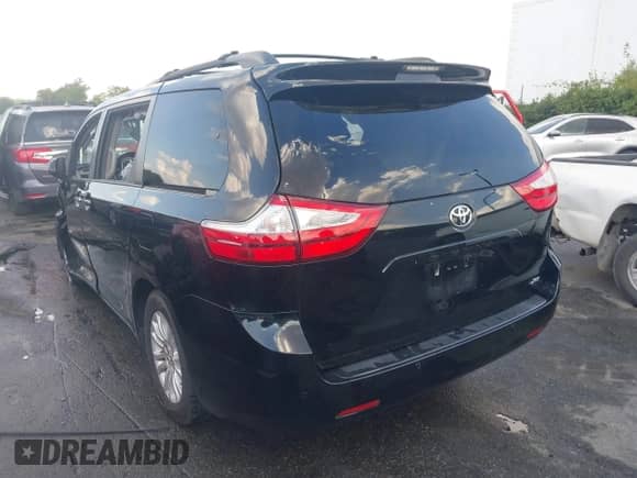 2017 Toyota Sienna XLE z VIN 5TDYZ3DC9HS834503, wystawiony jako IAAI lot #43266167 z przebiegiem 176 251 mil mil oraz . Historia ofert i sprzedaży dostępna na DreamBid. Obrazek 3.