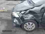 2013 Toyota Prius One z VIN JTDKDTB30D1547971, wystawiony jako IAAI lot #43189377 z przebiegiem 164 838 mil mil oraz . Historia ofert i sprzedaży dostępna na DreamBid. Obrazek 6.