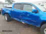 2018 Chevrolet Colorado 4WD Work Truck z VIN 1GCGTBEN3J1298982, wystawiony jako IAAI lot #42965684 z przebiegiem 114 673 mil mil oraz . Historia ofert i sprzedaży dostępna na DreamBid. Obrazek 6.