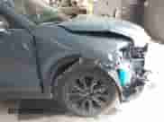 2025 Mazda CX-5 S Carbon Edition z VIN JM3KFBCM2S0623499, wystawiony jako IAAI lot #42865410 z przebiegiem 15 933 mil mil oraz . Historia ofert i sprzedaży dostępna na DreamBid. Obrazek 18.