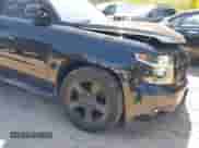 2018 Chevrolet Tahoe LT z VIN 1GNSKBKC9JR202765, wystawiony jako IAAI lot #43149820 z przebiegiem 79 113 mil mil oraz . Historia ofert i sprzedaży dostępna na DreamBid. Obrazek 19.