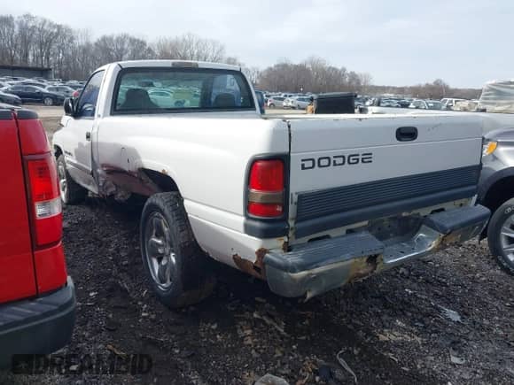 1998 Dodge 1500 with VIN 1B7HC16Y5WS670248, listed as a IAAI auction lot 41743190 with 234,498 mi miles and . Bid and sale history available at DreamBid. Image 3.