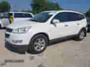 2012 Chevrolet Traverse 1LT z VIN 1GNKVGED0CJ141414, wystawiony jako IAAI lot #42932488 z przebiegiem 170 057 mil mil oraz . Historia ofert i sprzedaży dostępna na DreamBid. Obrazek 18.