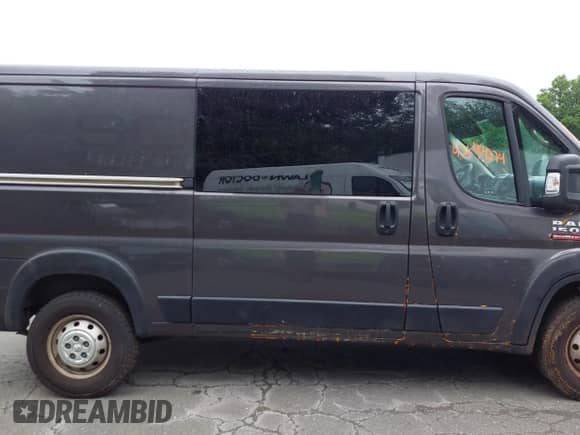 2021 Ram ProMaster Cargo with VIN 3C6LRVAG6ME516095, listed as a IAAI auction lot 42634274 with 166,338 mi miles and . Bid and sale history available at DreamBid. Image 13.