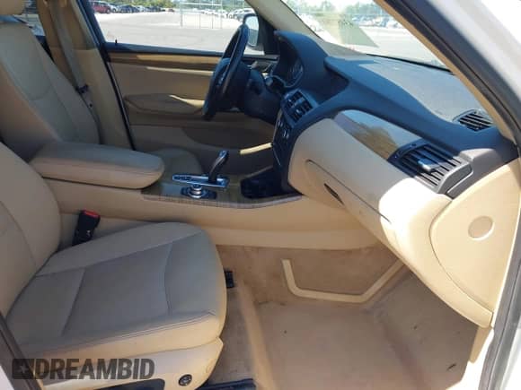 2013 BMW X3 xDrive28i с VIN 5UXWX9C51D0A28236, выставлен на аукционе IAAI как лот 43457761 с пробегом 143 456 миль миль и . История ставок и продаж доступна на DreamBid. Изображение 5.