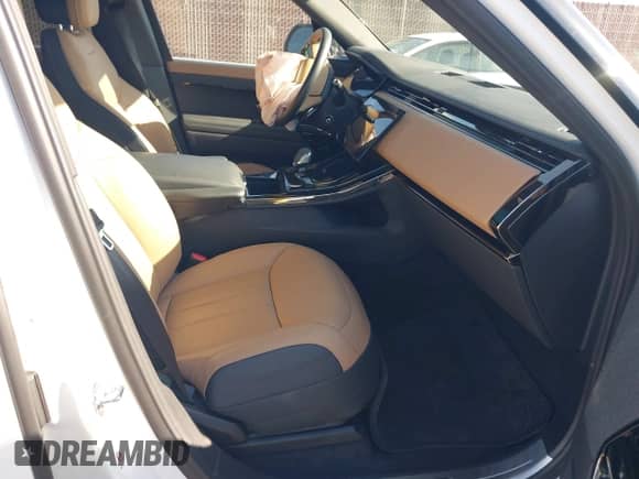 2024 Land Rover Range Rover Sport Dynamic SE with VIN SAL1L9FU0RA169803, listed as a IAAI auction lot 42325279 with Not provided miles and . Bid and sale history available at DreamBid. Image 5.