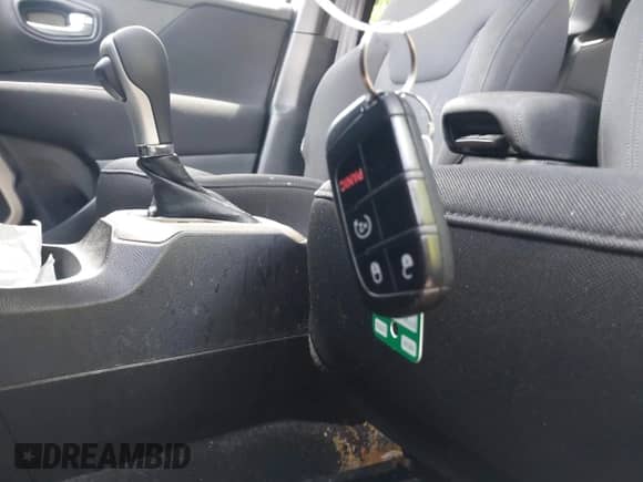2017 Jeep Renegade Latitude с VIN ZACCJABB6HPG36670, выставлен на аукционе IAAI как лот 42474479 с пробегом 154 536 миль миль и . История ставок и продаж доступна на DreamBid. Изображение 11.