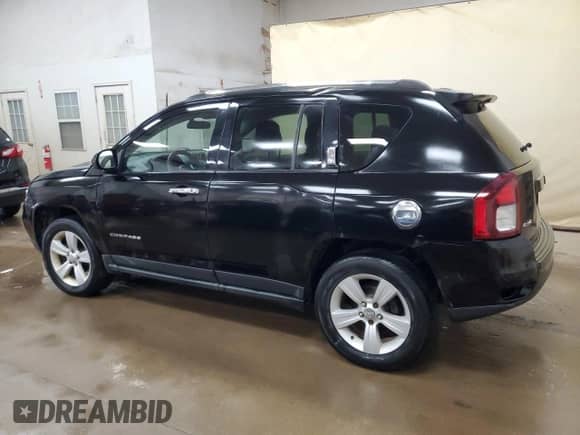 2014 Jeep Compass Sport z VIN 1C4NJDAB6ED728271, wystawiony jako Copart lot #70187355 z przebiegiem 224 993 mil mil oraz Czysty tytuł • Clean title. Historia ofert i sprzedaży dostępna na DreamBid. Obrazek 2.