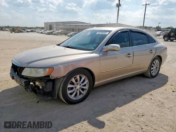 2007 Hyundai Azera SE с VIN KMHFC46F87A181692, выставлен на аукционе Copart как лот 85298895 с пробегом 74 727 миль миль и Списание • Salvage title. История ставок и продаж доступна на DreamBid. Изображение 1.