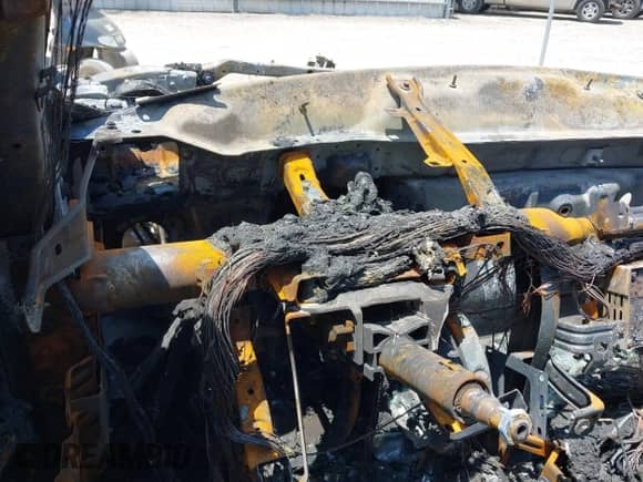 2020 Ram 1500 Longhorn with VIN 1C6SRFKT9LN180750, listed as a IAAI auction lot 42435913 with Not provided miles and . Bid and sale history available at DreamBid. Image 7.