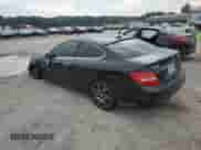 2014 Mercedes-Benz C 250 z VIN WDDGJ4HBXEG285769, wystawiony jako Copart lot #68011155 z przebiegiem Nie podano mil oraz Szkoda całkowita • Salvage title. Historia ofert i sprzedaży dostępna na DreamBid. Obrazek 2.