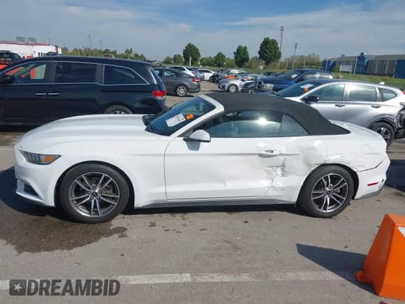 2016 Ford Mustang EcoBoost Premium with VIN 1FATP8UH9G5274761, listed as a IAAI auction lot 43351407 with 123,848 mi miles and . Bid and sale history available at DreamBid. Image 14.