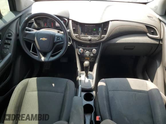 2020 Chevrolet Trax LS с VIN 3GNCJKSB8LL289972, выставлен на аукционе Copart как лот 69775965 с пробегом 110 179 миль миль и Списание • Salvage title. История ставок и продаж доступна на DreamBid. Изображение 8.